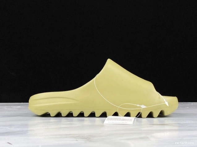 Yeezy FX0494 'Resin' Adidas Slides 0805